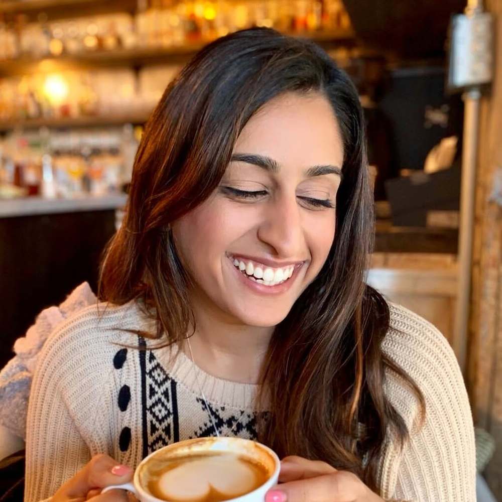 Meet your Posher, Deepti
